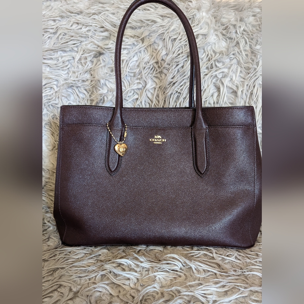 Coach Shoulder Bag - oxblood